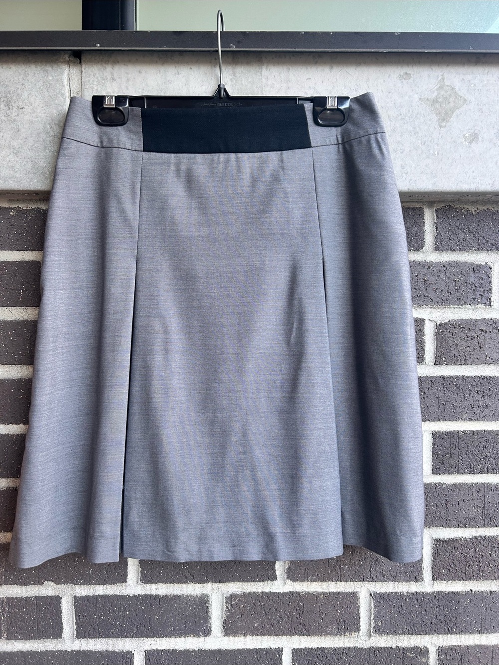 Tristan Gray A-Line Skirt with Black Waist Panel - Size 6